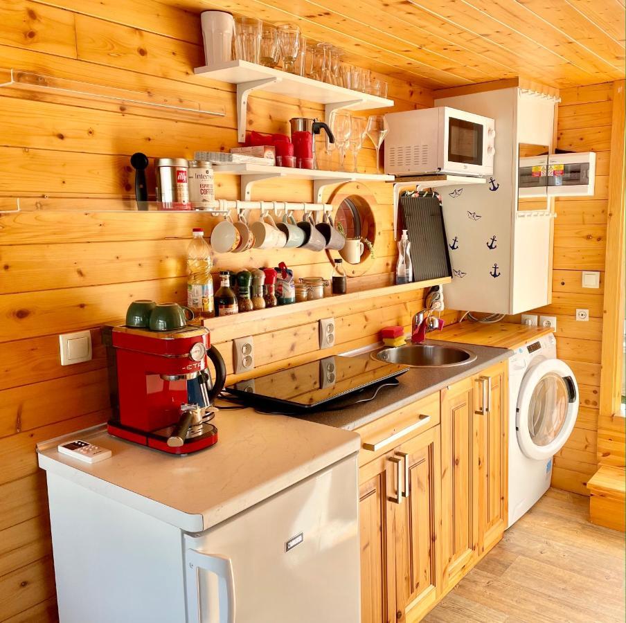 Houseboat Ginger Hotel en barco Praga