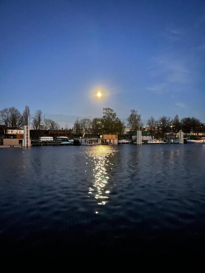 Hotel en barco Houseboat Ginger Praga